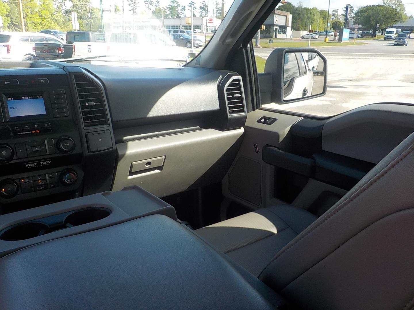 2019 White /Gray Ford F-150 XL SuperCab 6.5-ft. 4WD (1FTFX1E53KK) with an 5.0L V8 OHV 16V engine, 6A transmission, located at 1617 W Church Street, Livingston, TX, 77351, (936) 327-3600, 30.710995, -94.951157 - If anyone needs a nice work truck come help yourself! - Photo#12